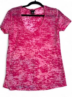 Rue21 Pink Sheer Marbled V-Neck Short Sleeve Tee
